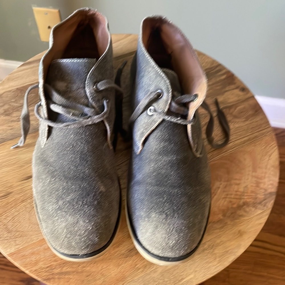 John Varvatos gray suede chukka boots